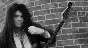 DMP-PROMO-CROP-MEDIUM-BW--600-_1